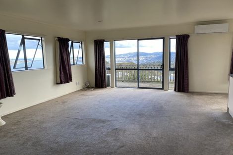 Photo of property in 49 Edgecombe Street, Newlands, Wellington, 6037