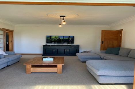 Photo of property in 58 Govett Avenue, Frankleigh Park, New Plymouth, 4310
