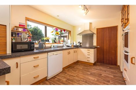 Photo of property in 381 Harewood Road, Bishopdale, Christchurch, 8053