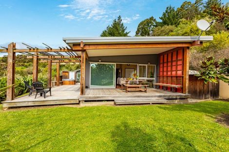 Photo of property in 330 Hill Road, Eskdale, Napier, 4182