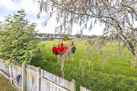 Photo of property in 2/5 Inca Place, Red Hill, Papakura, 2110