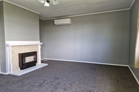 Photo of property in 2/117 Frankley Road, Frankleigh Park, New Plymouth, 4310