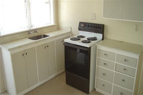 Photo of property in 1/3 Camp Street, Silverstream, Upper Hutt, 5019