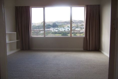 Photo of property in 7 The Drive, Tawa, Wellington, 5028