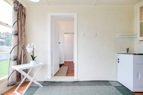 Photo of property in 910 Saint Aubyn Street East, Parkvale, Hastings, 4122