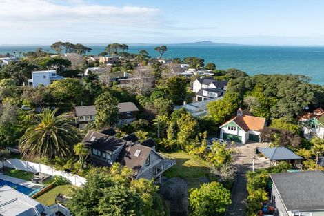 Photo of property in 29 Rewi Street, Torbay, Auckland, 0630