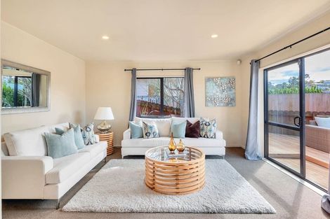 Photo of property in 30 Zefiro Drive, Massey, Auckland, 0614