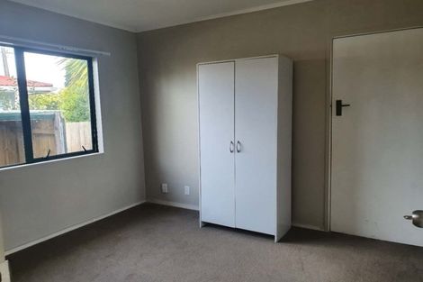 Photo of property in 3a Mawney Road, Henderson, Auckland, 0610