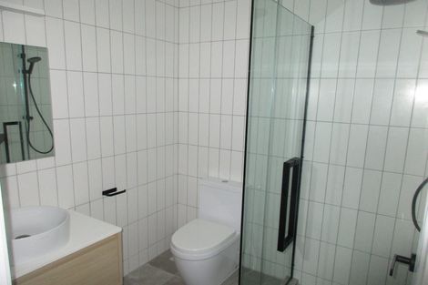 Photo of property in 17/10 Trieste Way, Paraparaumu, 5032