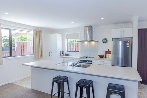 Photo of property in 48 Thatcher Street, Castlecliff, Whanganui, 4501