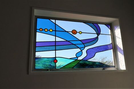 Photo of property in 2 Fairbrother Street, Carterton, 5713