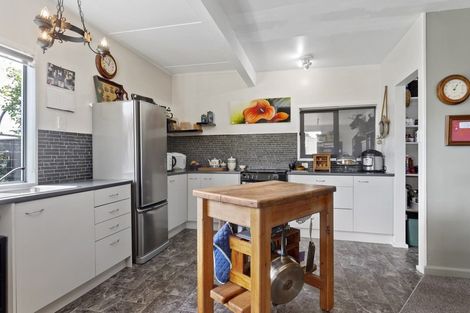 Photo of property in 49 Chamberlain Avenue, Amberley, 7481