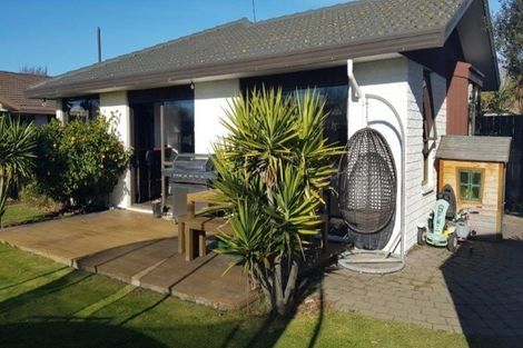 Photo of property in 36 Greenock Street, Redwood, Christchurch, 8051