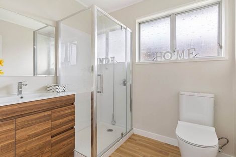 Photo of property in 2/94 Beaumonts Way, Manurewa, Auckland, 2102