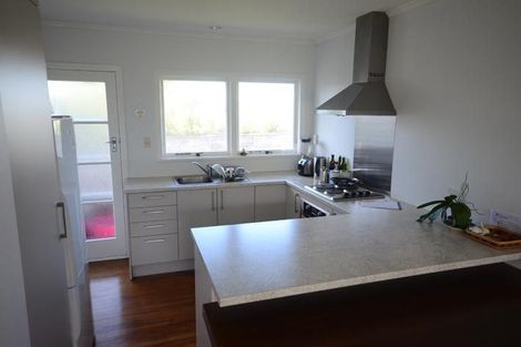 Photo of property in 4/13 Creamer Avenue, Belmont, Auckland, 0622