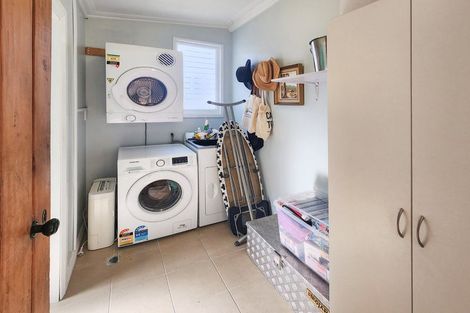 Photo of property in 26 Main Street, Hospital Hill, Napier, 4110