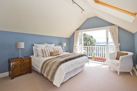 Photo of property in 69 Muritai Road, Eastbourne, Lower Hutt, 5013