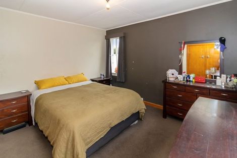 Photo of property in 73 Bayly Road, Blagdon, New Plymouth, 4310