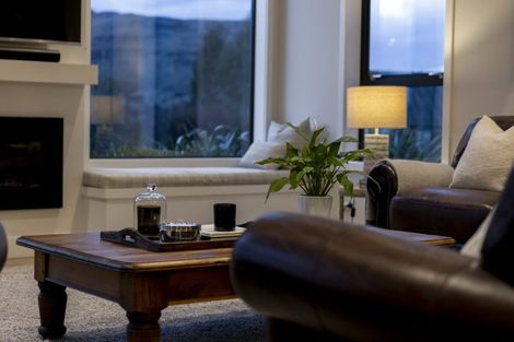 Photo of property in 14 Kerrera Lane, Jacks Point, Queenstown, 9371