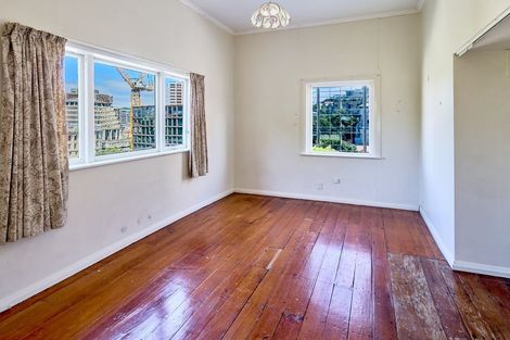 Photo of property in 81 Hill Street, Thorndon, Wellington, 6011