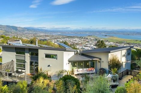 Photo of property in 28 Commodore Place, Britannia Heights, Nelson, 7010