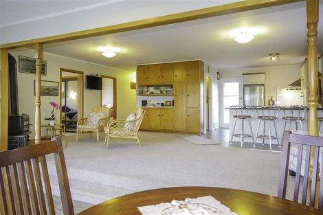 Photo of property in 38 Waterfront Road, Pukenui, 0484