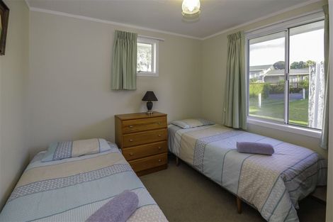 Photo of property in 38 Waterfront Road, Pukenui, 0484