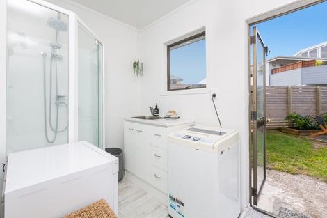 Photo of property in 159 Dickson Road, Papamoa Beach, Papamoa, 3118