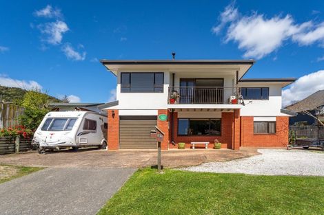 Photo of property in 21 Turners Road, Waikawa, Picton, 7220