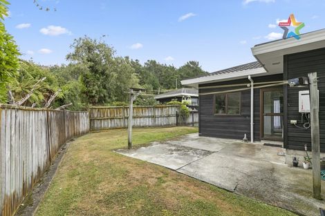 Photo of property in 3/12 Raukawa Street, Stokes Valley, Lower Hutt, 5019