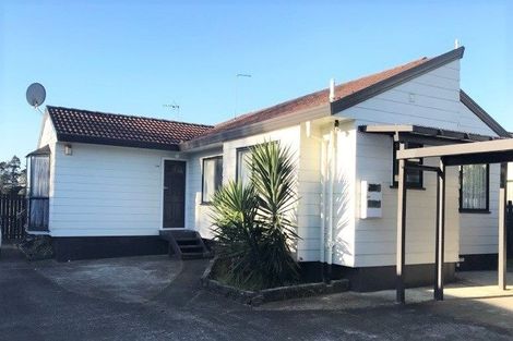 Photo of property in 2/39 Kopara Place, Clendon Park, Auckland, 2103