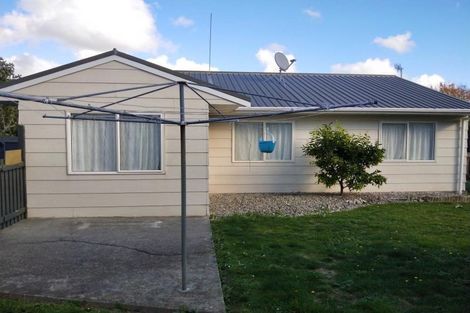 Photo of property in 20 Dalwood Grove, Highbury, Palmerston North, 4412