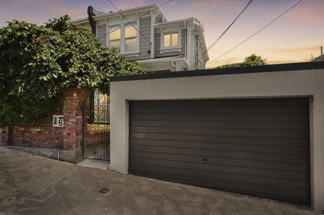 Photo of property in 6 Seddon Terrace, Newtown, Wellington, 6021
