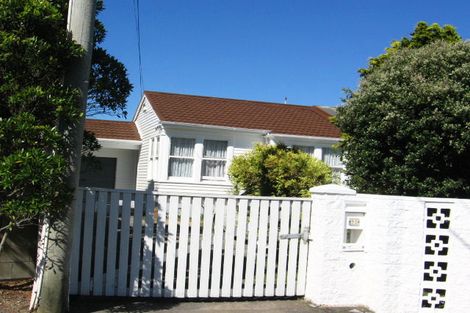 Photo of property in 55 Waru Street, Khandallah, Wellington, 6035