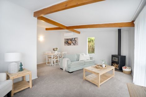 Photo of property in 75 Raukawa Street, Stokes Valley, Lower Hutt, 5019