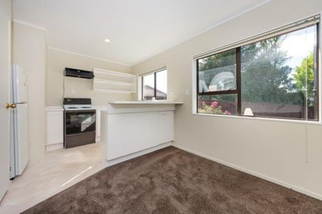 Photo of property in 8/54 Nikau Street, New Lynn, Auckland, 0600