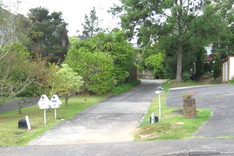 Photo of property in 35 Catalina Crescent, Forrest Hill, Auckland, 0620