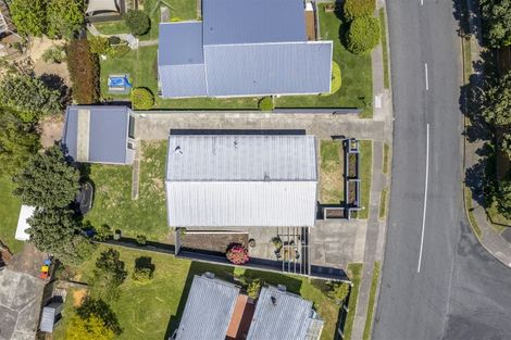 Photo of property in 16 Eskdale Road, Papakowhai, Porirua, 5024