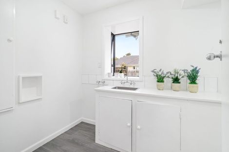 Photo of property in 214 Condell Avenue, Papanui, Christchurch, 8053