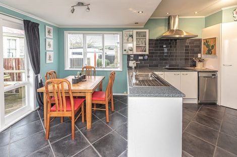 Photo of property in 19 Kaikokopu Road, Aramoho, Whanganui, 4500