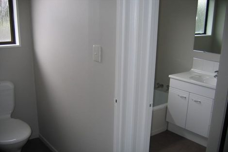 Photo of property in 2/7 Domain Road, Weymouth, Auckland, 2103