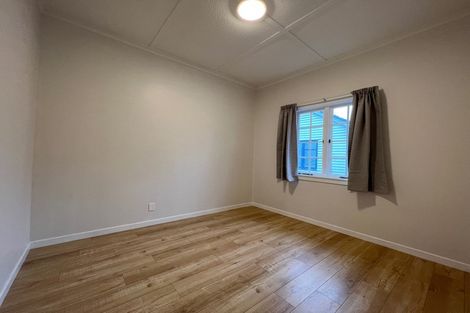 Photo of property in 9 Akarana Avenue, Mount Roskill, Auckland, 1041