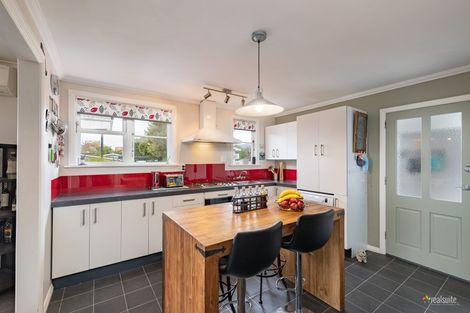 Photo of property in 17 Bristol Street, Trentham, Upper Hutt, 5018