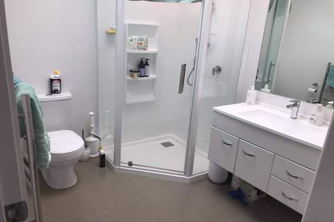 Photo of property in 4 Regiment Road, Papakura, 2110