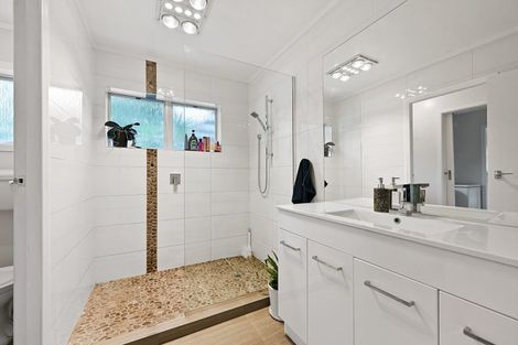 Photo of property in 3a Bellwood Place, Chartwell, Hamilton, 3210