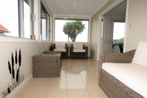 Photo of property in 38 Wharfe Street, South Hill, Oamaru, 9400