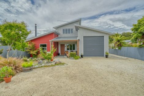 Photo of property in 14 Butlers Road, Ruatapu, Hokitika, 7883