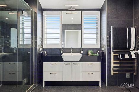 Photo of property in 17 Meteor Road, Hobsonville, Auckland, 0616