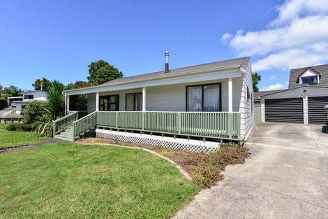 Photo of property in 6 Matipo Crescent, Pukete, Hamilton, 3200