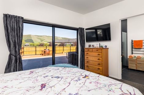Photo of property in 8 Eric Batchelor Place, Waimate, 7924